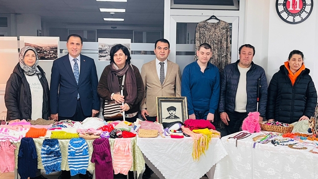 Engelli bireyler çini sanatıyla hayallerini betimledi