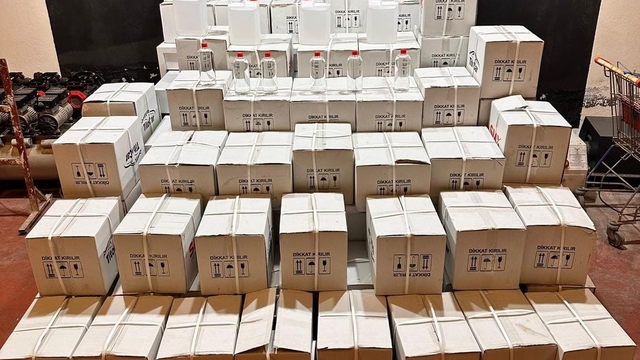 Bursa'da bin 200 litre etil alkol ele geçirildi