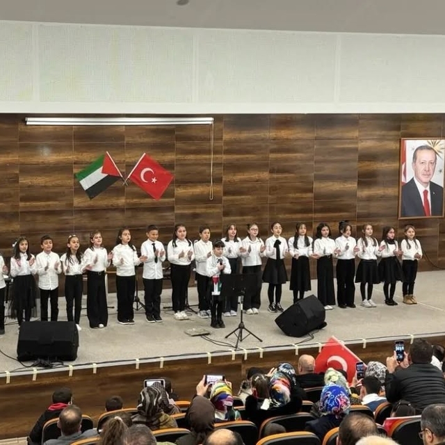 Bayburt'ta Filistin'e destek için dayanışma konseri düzenlendi