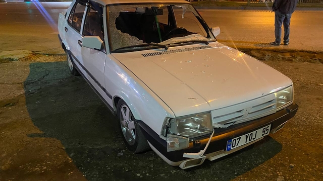 Serik'te otomobilin çarptığı bisikletli yaralandı