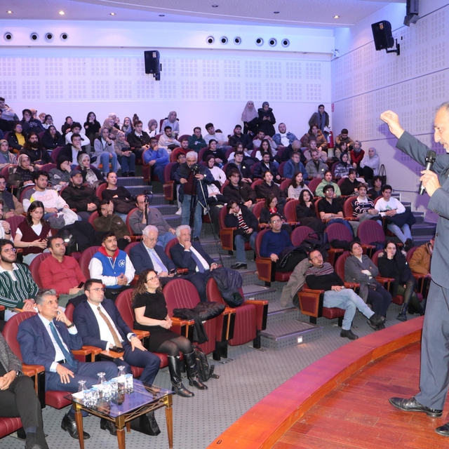 'Uzay sektörü 650 milyar dolar seviyesinde'