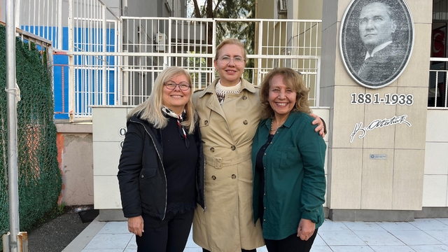 İzmir'den köy okullarına yürek ısıtan sevgi köprüsü
İzmirli arkadaşların fikirleri, dağ köylerindeki çocukları sardı