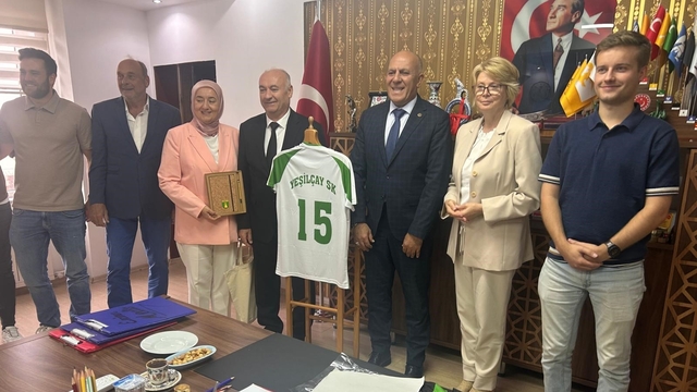 Yeşilçayspor'a Almanya'dan davet
Kardeş kulüp SV Nienhagen, Yeşilçay köyünün futbol kulübünü ağırlamaya hazırlanıyor