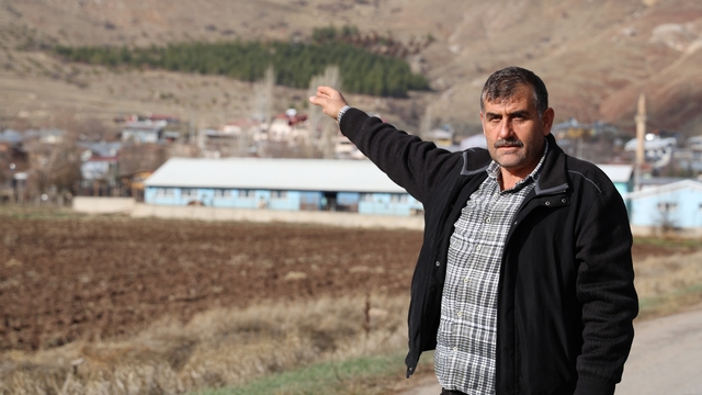 Yıllar önce gölgelenecek ağaç yoktu, şimdi ise ormanlık alana dönüştü
"Her fidan bir hayalin başlangıcıdır" dediler, binlerce fidana isim verdiler