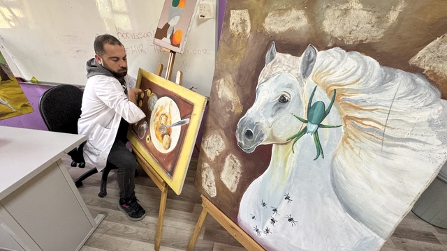 Engelli öğretmen öğrencilerine ilham kaynağı oldu