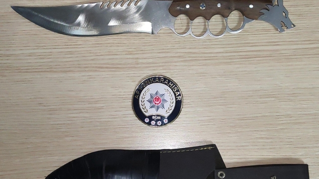 Polis bir haftada aranması olan 28 kişiyi yakaladı