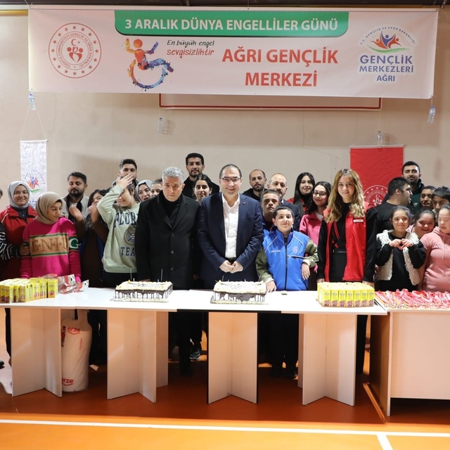 Ağrı Gençlik Merkezi'nden anlamlı buluşma