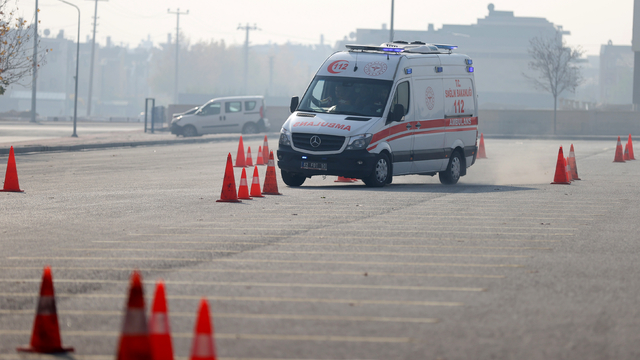 Konya'da ambulans rallisi düzenlendi