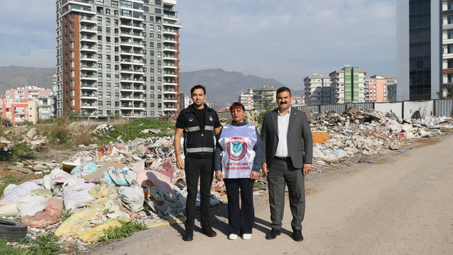 Birlik Yerel-Sen Genel Başkanı Bozat'tan İzmir'de mobbing uygulandığı iddia edilen zabıtaya ziyaret