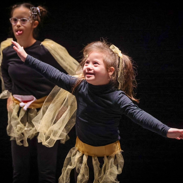 Özel çocuklar ayakta alkışlandı