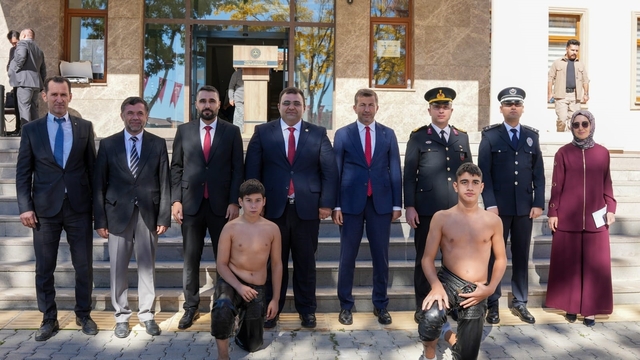 Pazarlar Spor Lisesi'nden güreş ve yağlı güreş projesi