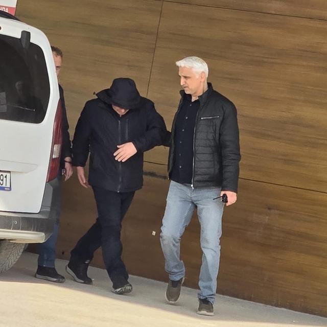 Başkasına ait arsayı satmak için 100 bin lira kapora alan şüpheli tutukland...