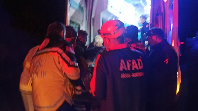 Karabük'te uçuruma devrilen motosikletin sürücüsü yaralandı