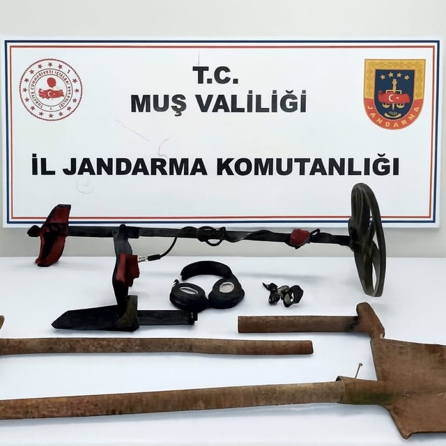 Muş'ta sit alanında kaçak kazı yapan 3 kişi yakalandı