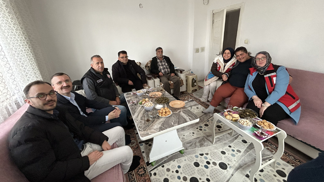 Havza Kaymakamı Ayvat'tan özel bireylere ev ziyareti