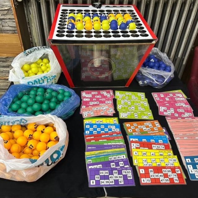 Eskişehir'de 3 kapıdan geçilerek erişilebilen kumarhaneye baskın: 40 kişiye...