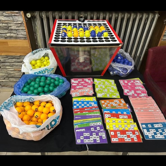 Kumar oynayan 40 kişiye toplam 369 bin TL para cezası kesildi
Polis, 3 fark...