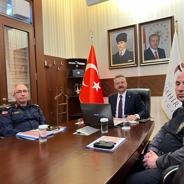 Eskişehir'de asayiş olayları dibi gördü
Vali Hüseyin Aksoy: "Bir önceki yıl...