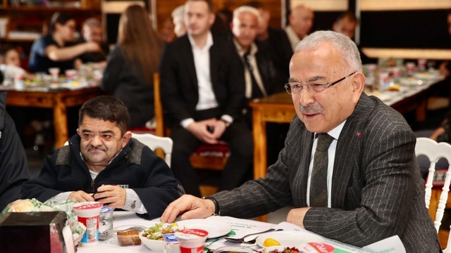 Başkan Güler: "Sadece bir gün değil, her gün sizlerin emrinizdeyiz"