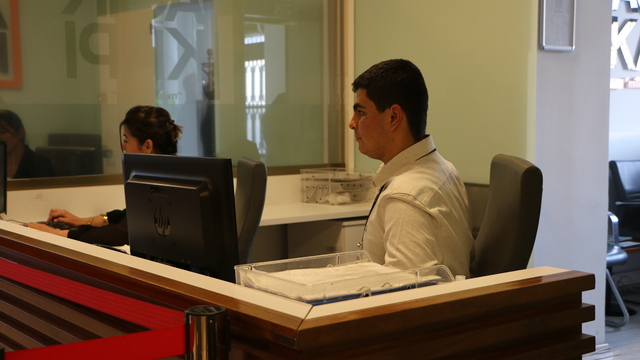 Eskişehir'de özel gereksinimli çocuk bir günlüğüne memuriyet deneyimi yaşadı