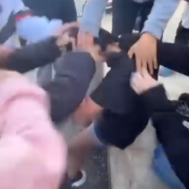 Antalya'da ilkokul bahçesinde akran zorbalığı: Kız öğrenci darbedildi
Kavga...