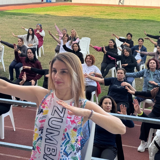 Tarsus'ta Dünya Engelliler Günü için engelsiz zumba etkinliği düzenlendi