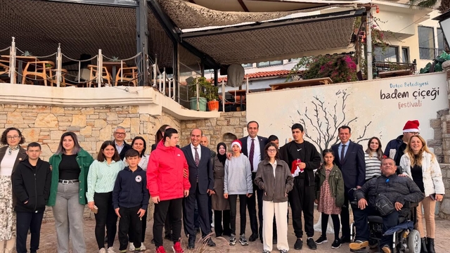 Datça'da özel eğitim öğrencilerinin el sanatları sergisi açıldı