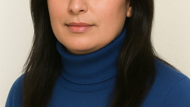 Sınıf öğretmeni son yolculuğuna uğurlandı