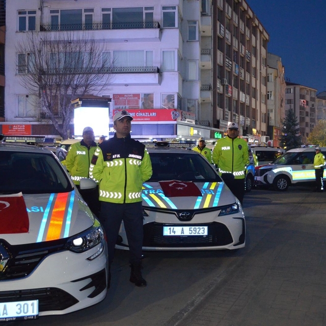 Bolu'da emniyet ve jandarmaya 68 yeni araç tahsis edildi