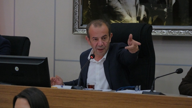 Tanju Özcan'dan Faruk Özlü'ye: "O giderken biz o yoldan dönüyorduk"