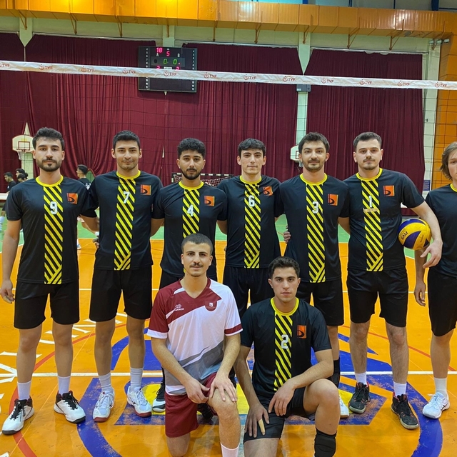 BŞEÜ Voleybol Takımlarından Türkiye şampiyonasında büyük başarı