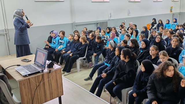 Kütahya İl Müftülüğü'nden öğrencilere değerler eğitimi