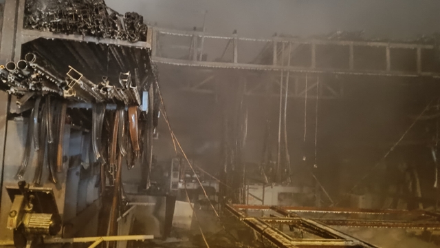 Balıkesir'de PVC üretimi yapan işletmede çıkan yangın söndürüldü