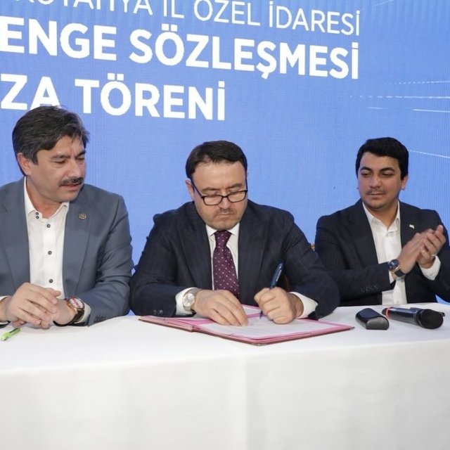 Kütahya İl Özel İdaresi'nde 'Sosyal denge tazminatı sözleşmesi' sevinci