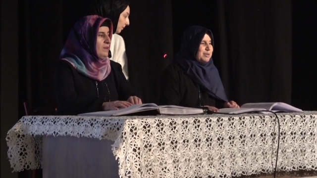 İşitme ve görme engelli öğrenciler Kur'an tilaveti ve ilahilerle gönülleri fethetti