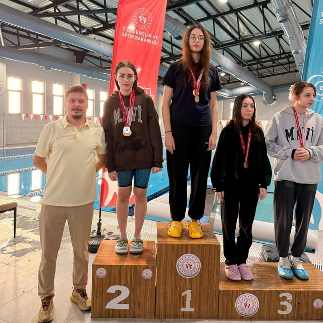 Şampiyonluğa kulaç attılar