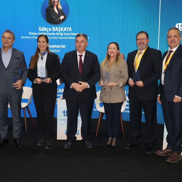 İzmir'de sağlık turizmi için birlik olma çağrısı