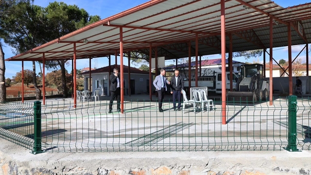 Başkan Tatık, Güzelköy Mahallesi Sosyal Tesis çalışmalarını yerinde inceledi