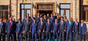 Adalet Bakanı Tunç Bayburt Valiliğini ziyaret etti