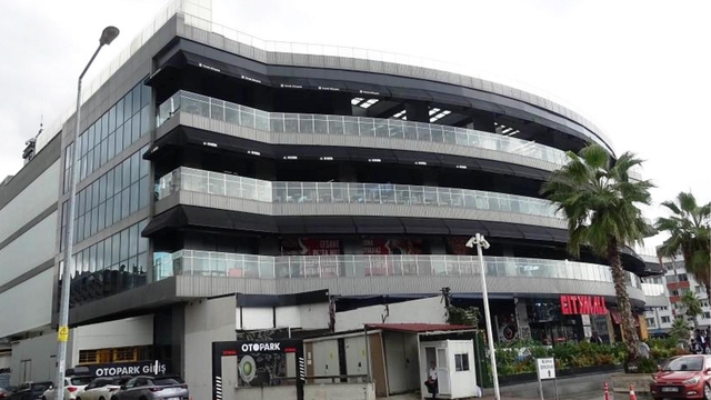 Ruhsatı iptal edilen CityMall AVM'de mühürleme krizi: Mahkeme son dakika durdurdu