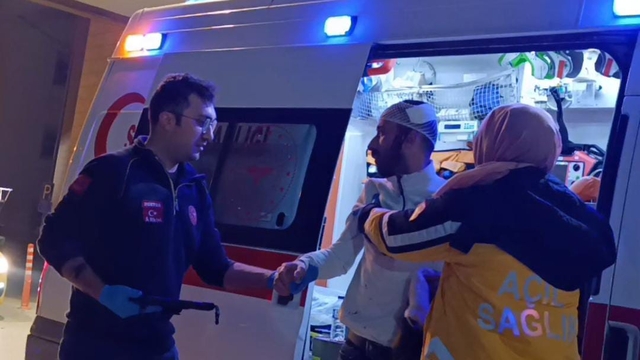 Oğluna taksi ile çarpan şoför beraat etti; karar sonrası sanığın ağabeyini çağırıp darbetti