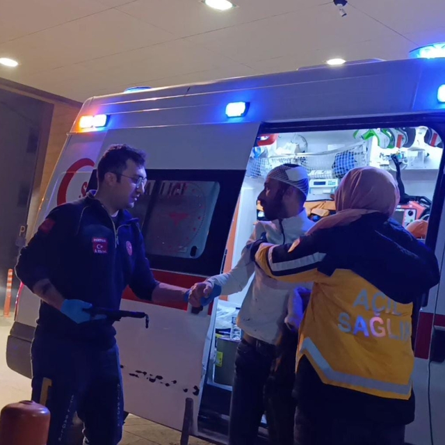 Oğluna taksi ile çarpan şoför beraat etti; karar sonrası sanığın ağabeyini...