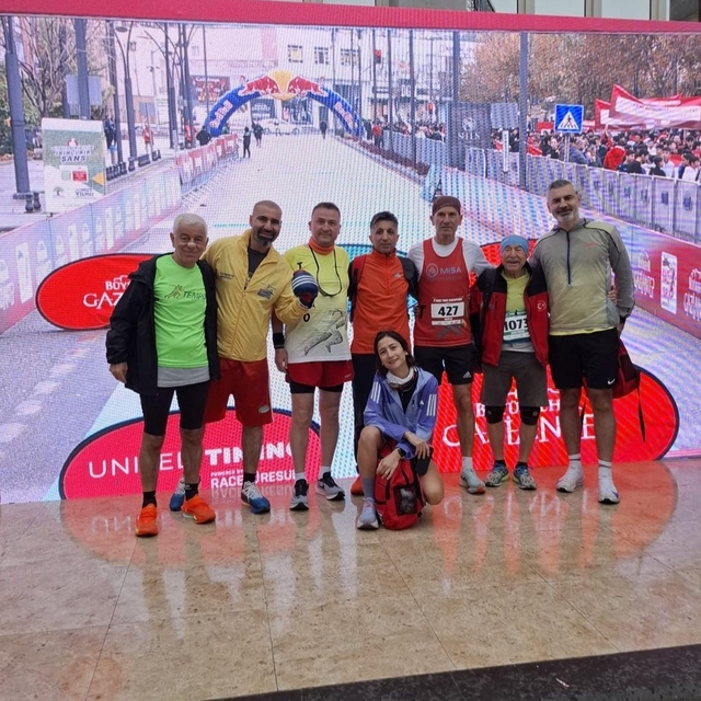 Gebze Tempo Atletizm Takımı, Gazi Yarı Maratonu'nda ikinci oldu