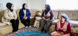 Çameli Belediyesi personeli engelli bireyleri evlerinde ziyaret etti