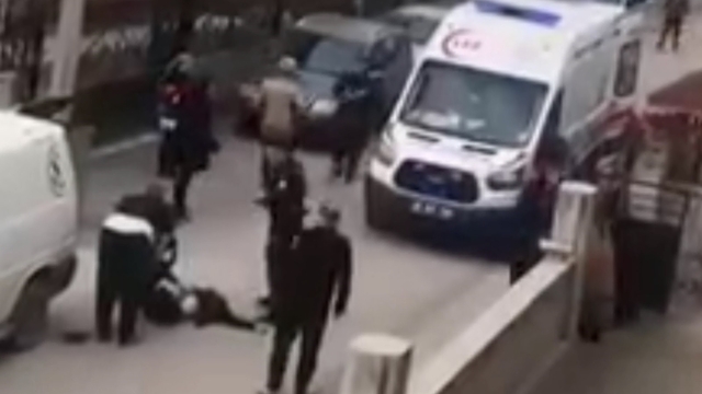 Aksaray'da bir kayınpeder tartıştığı damadını bıçakla ağır yaraladı