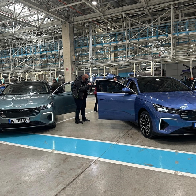 TOGG T10F'ta satışların 10 bin adedi geçmesi hedefleniyor
Almanya için önem...