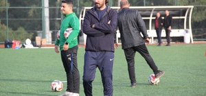 Denizli İdmanyurdu, lider Kütahyaspor'u konuk edecek