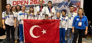 Büyükşehir Taekwondocuları Saraybosna'da Türkiye'yi gururlandırdı