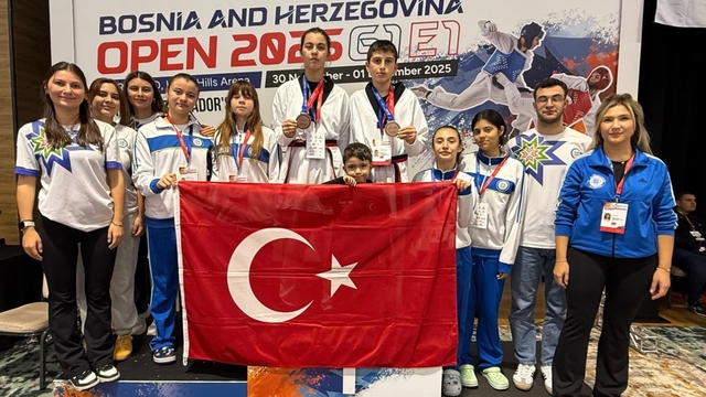 Büyükşehir Taekwondocuları Saraybosna'da Türkiye'yi gururlandırdı