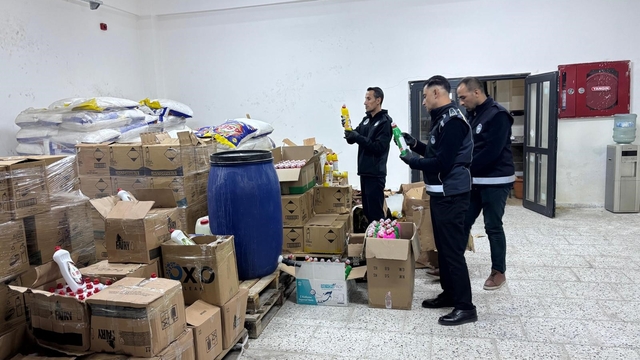 Şanlıurfa'da sahte deterjan depolarına baskın